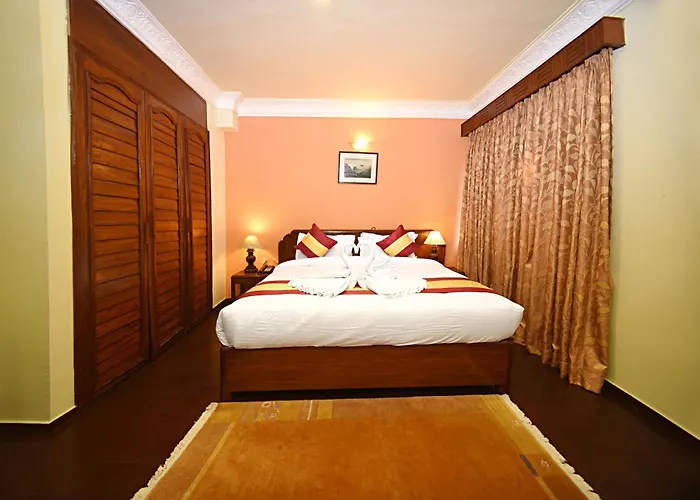 Hotel Nirvana Garden 4*