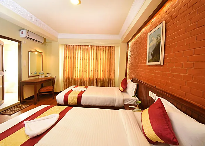 Nirvana Garden Hotel 4*