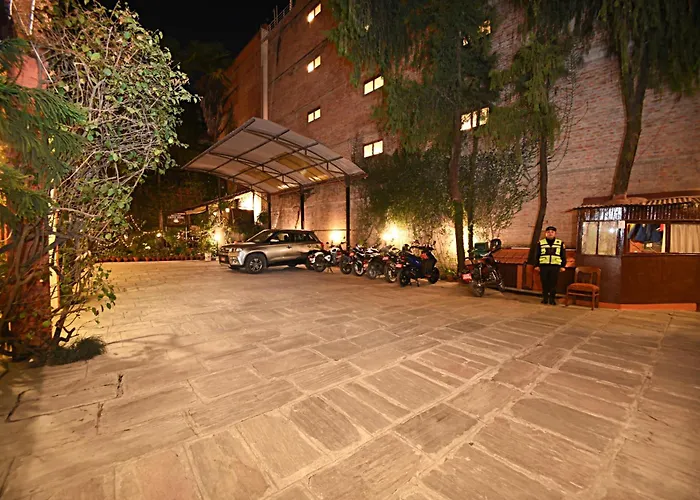 Nirvana Garden 4*