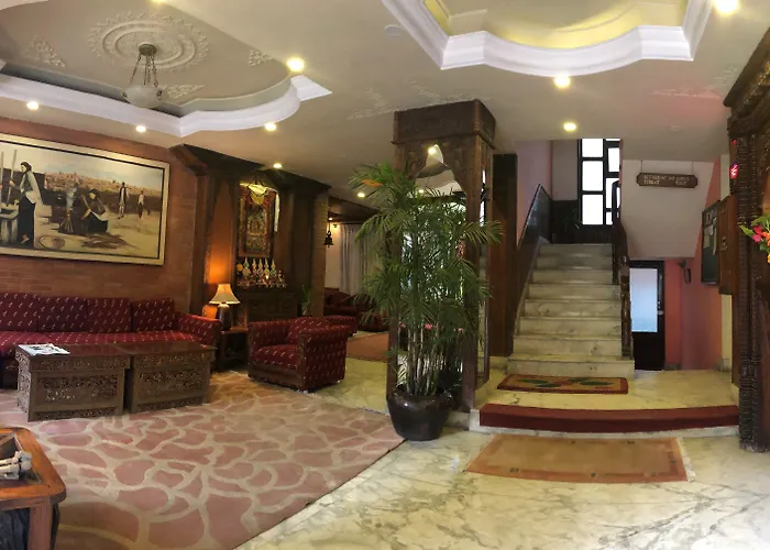 Hotel Nirvana Garden 4*