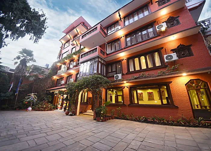 Nirvana Garden Hotel 4*