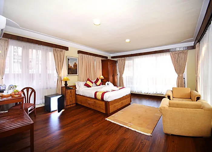 Hotel Nirvana Garden 4*